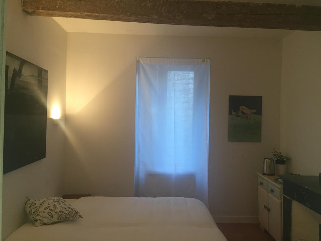 B&B Le Chat Qui Dort Montricoux Room photo